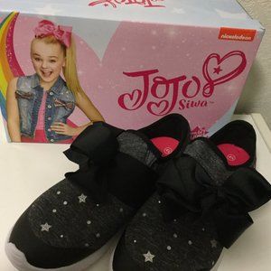 New In Box JoJo Bow Star Shoes